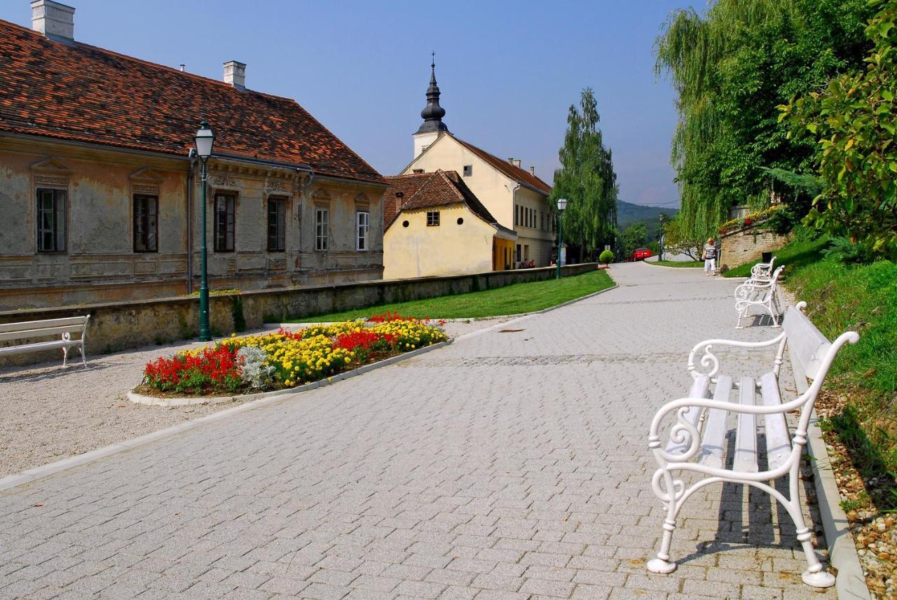 K Relax Place, Varazdinske Toplice, Modern Home With Sauna, Jacuzzi, Wifi Εξωτερικό φωτογραφία