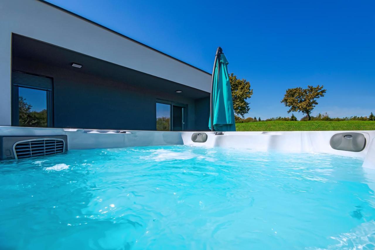 K Relax Place, Varazdinske Toplice, Modern Home With Sauna, Jacuzzi, Wifi Εξωτερικό φωτογραφία