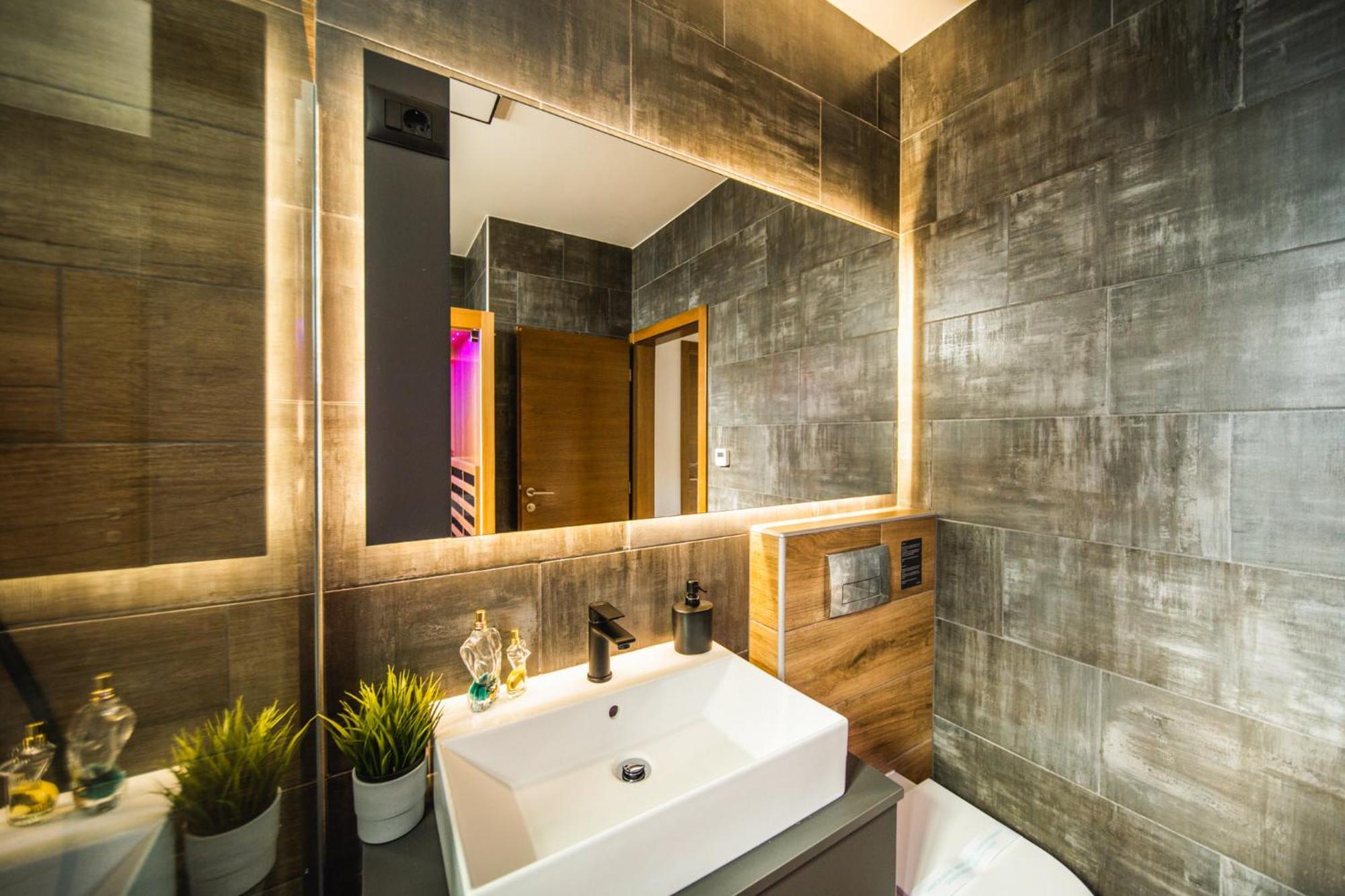 K Relax Place, Varazdinske Toplice, Modern Home With Sauna, Jacuzzi, Wifi Εξωτερικό φωτογραφία