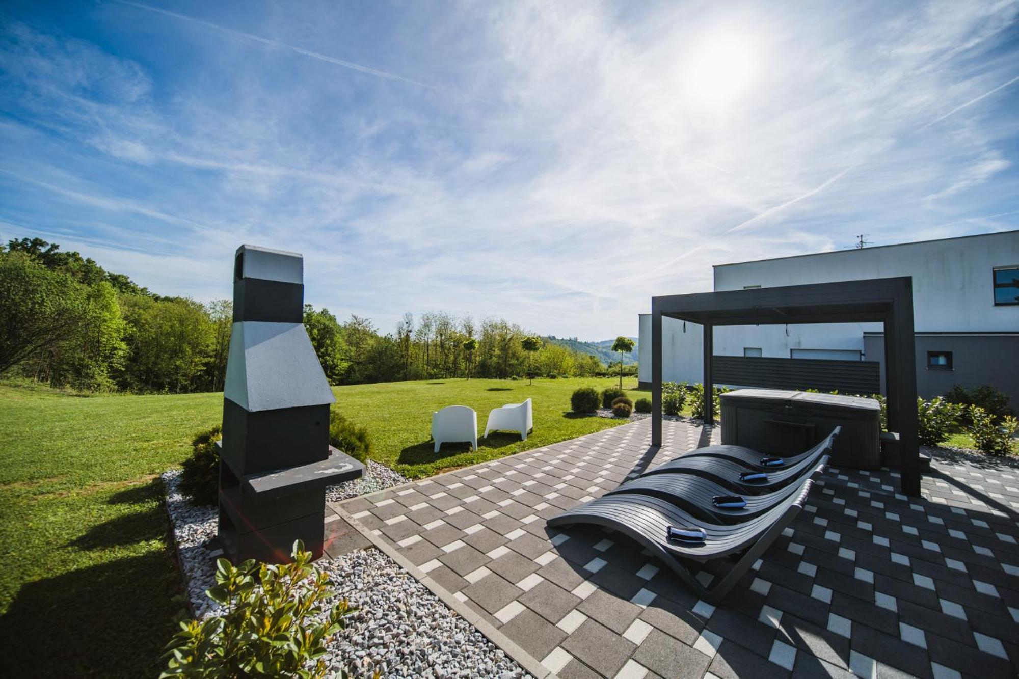 K Relax Place, Varazdinske Toplice, Modern Home With Sauna, Jacuzzi, Wifi Εξωτερικό φωτογραφία
